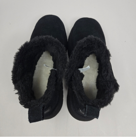 Worn Once! Black Koolaburra by UGG Ankle Boots Size 10 - Picture 9 of 11